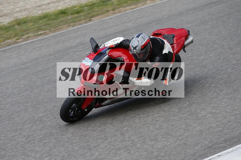 /09 19.04.2026  Caremotion get faster ADR/Gruppe gruen/35